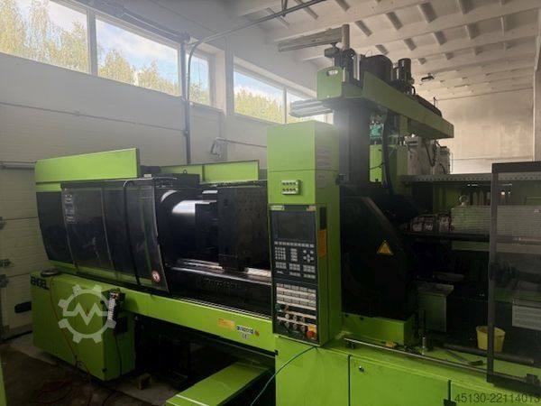 μηχανή χύτευσης με έγχυση ENGEL ES 1350/275 HL