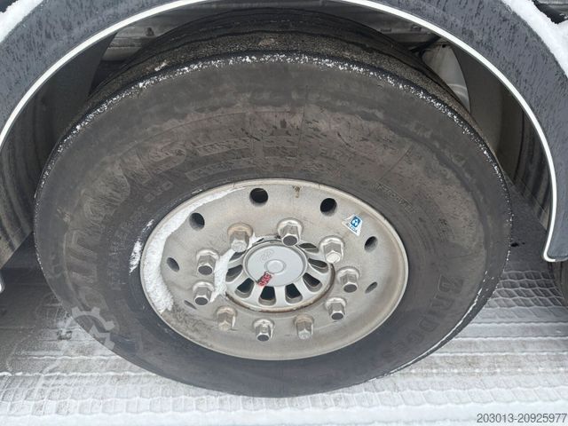 Silo yarı römork FELDBINDER O.ME.P.S Silo Auflieger 39 m³ 3 Achs