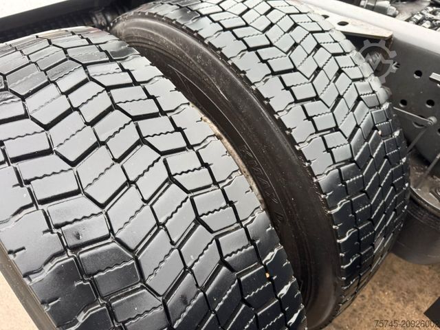 Yüksek hacimli çekici MERCEDES-BENZ ACTROS 1845 *  GIGASPACE * 2 X TANK * ACC *