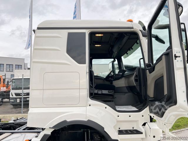 Teherautó alváz MAN TGS 33.510 BB 6x4 CH/RS 3,30 m/59 to./NA/AHK/Neu