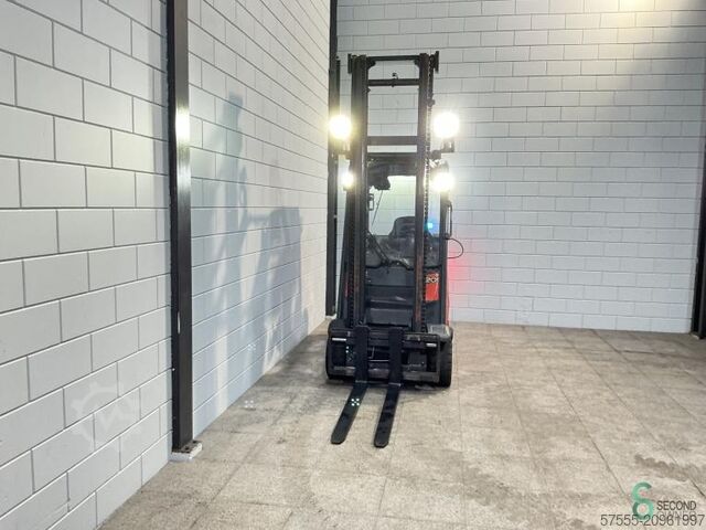 Chariot élévateur Linde H20T