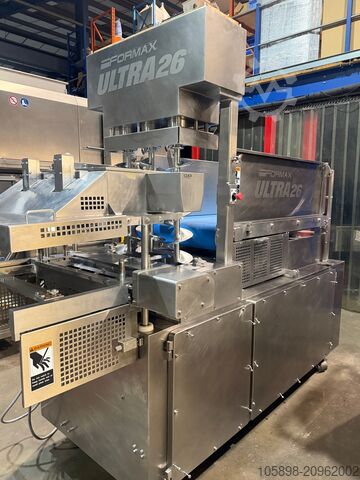 Hoge capaciteit vormmachine voor nuggets en hamburgers. Provisur Formax Ultra26