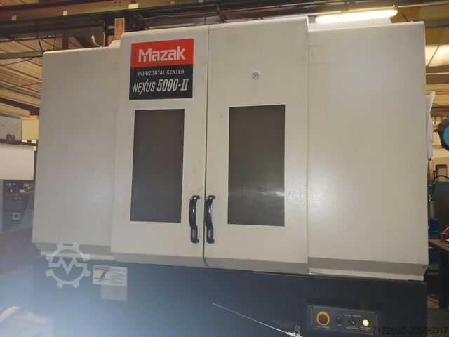 Centro de maquinação vertical MAZAK HCN 5000-ll