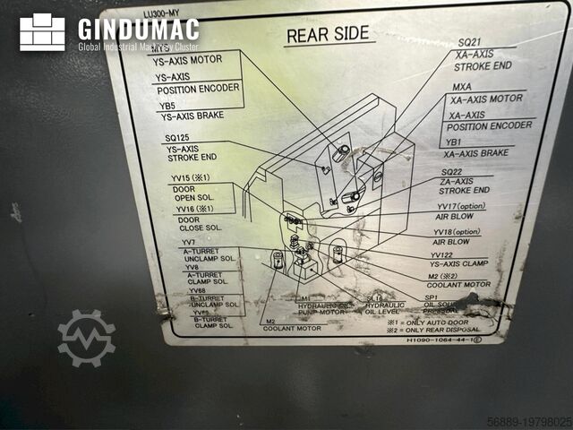 Máquina de torneamento horizontal Okuma LU 300 MY