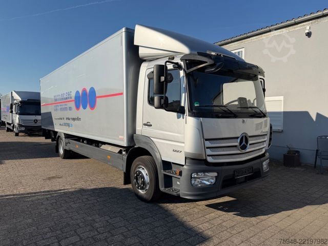 Vrachtwagen met bakwagen MERCEDES-BENZ Atego  1500kg