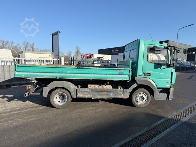 Driezijdige kipper bestelwagen MERCEDES-BENZ Atego 818 Kipper AHK Anhängerhydraulik