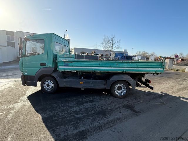 Driezijdige kipper bestelwagen MERCEDES-BENZ Atego 818 Kipper AHK Anhängerhydraulik