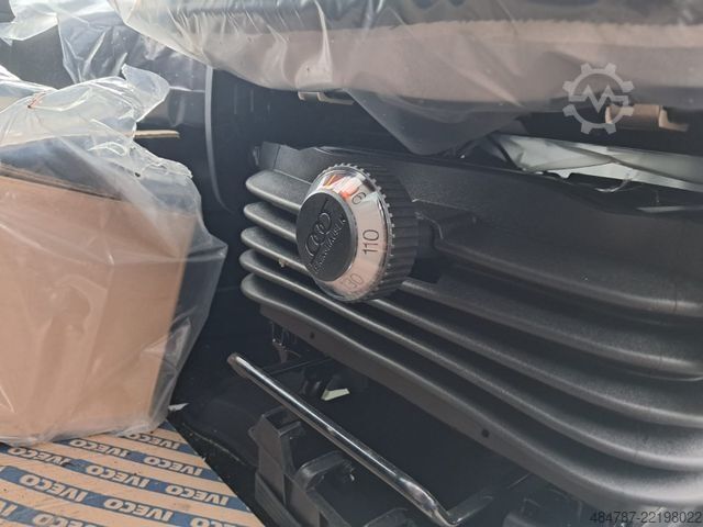 Transporter mit Koffer IVECO Daily 35S18HA8 Koffer mit LBW *LED*RADAR*-SOFORT