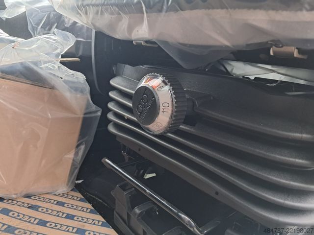 Transporter mit Koffer IVECO Daily 35S18HA8 Koffer mit LBW *LED*RADAR*-SOFORT