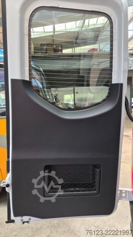 Minibus MERCEDES-BENZ 311 Sprinter 9 Sitzer auf Wunsch VIP Sitze