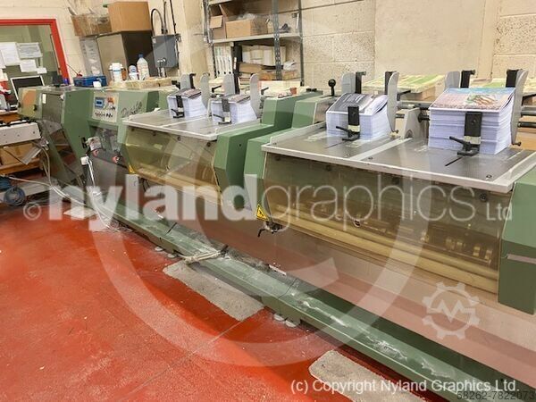 Piqueuses de selle Muller Martini  Muller Martini Presto saddle stitcher 1550 - 1996