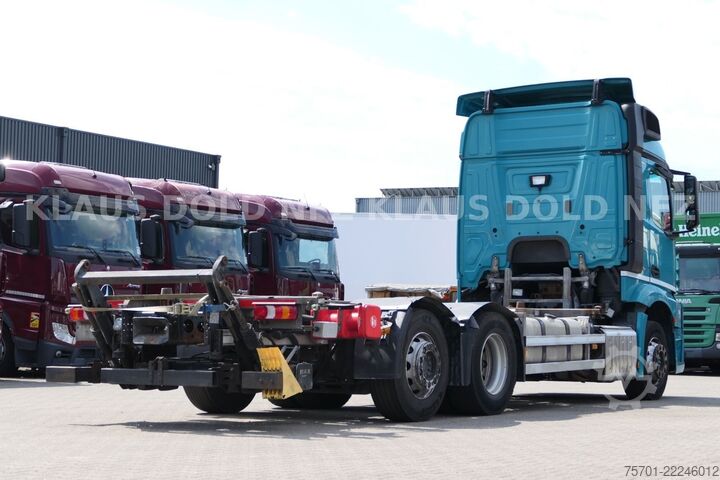 Felépítménycserélő teherautó MERCEDES-BENZ Actros 2543 BDF Lift-/Lenkachse Euro 6