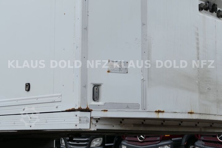 Semi-remorque porte-voitures KÄSSBOHRER SP 9-16 geschlossener Autotransporter
