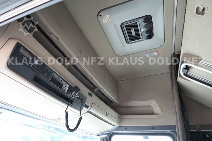 Biltransport lastbil SCANIA R450 Autotransporter Komplettzug Kässbohrer