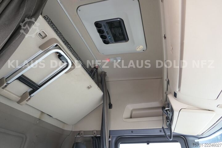 Biltransport lastbil SCANIA R450 Autotransporter Komplettzug Kässbohrer