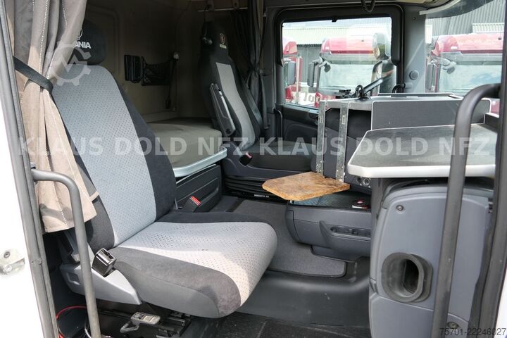 Biltransport lastbil SCANIA R450 Autotransporter Komplettzug Kässbohrer