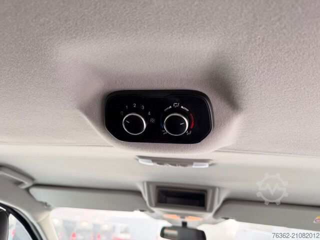 Minibus Ford Transit Custom340 L2TAXI-Ausstat.2xKlima
