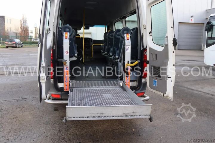 Minibus Volkswagen Crafter / Lift / 8+1pl / Manual /