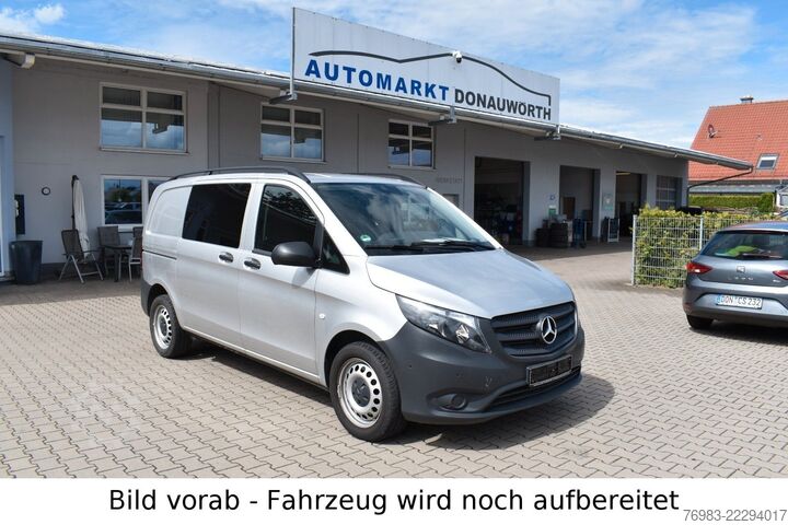 Miniautocarro MERCEDES-BENZ Vito Mixto 114 CDI 4x4 kompakt 9 G-Tronic 5 Sitz