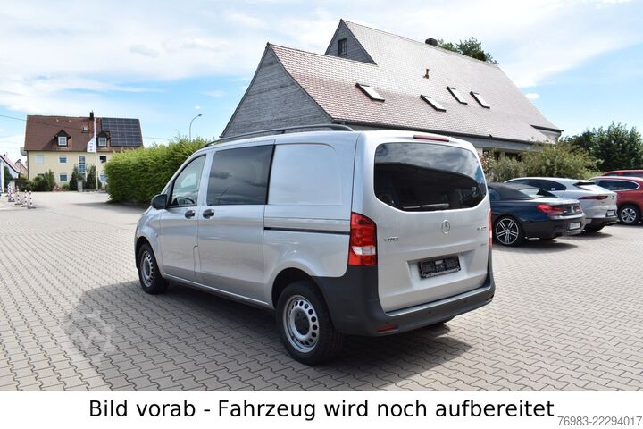 Miniautocarro MERCEDES-BENZ Vito Mixto 114 CDI 4x4 kompakt 9 G-Tronic 5 Sitz