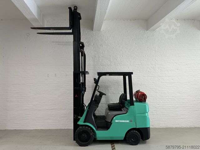  Mitsubishi FGC33NY | 3300kg | 4,42m | 1432h