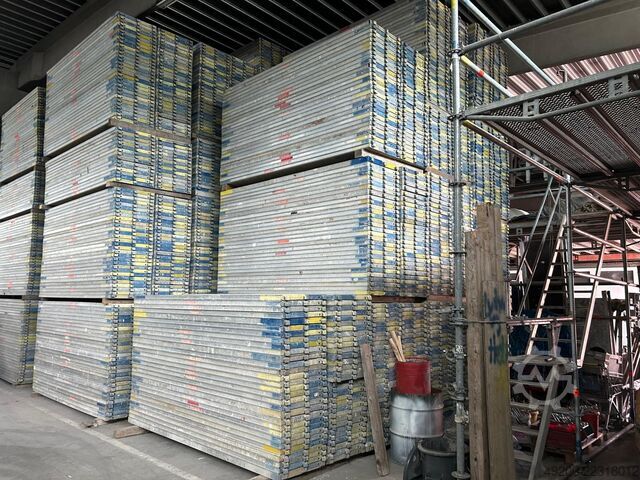Scaffolding 45,000 sqm LAYHER Gerüst