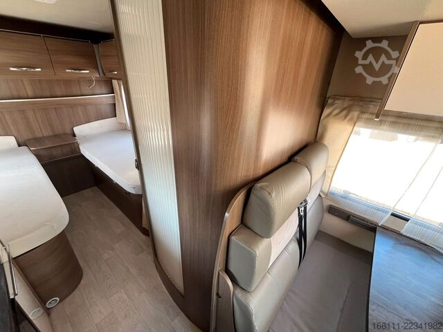 Halvintegreret autocamper CHALLENGER Birthday 46 - Hub/Einzelbetten -  -