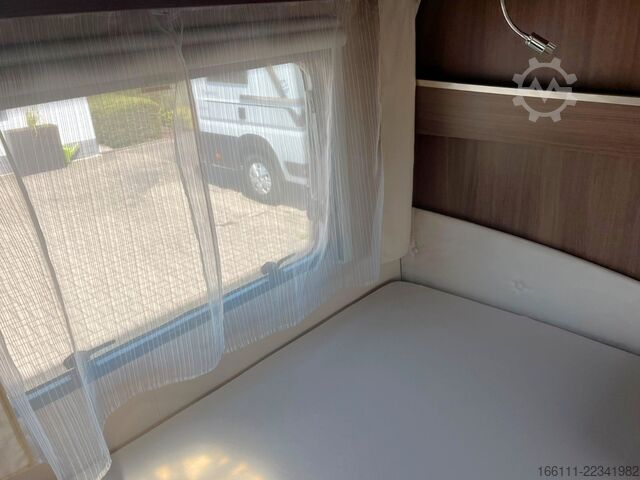 Halvintegreret autocamper CHALLENGER Birthday 46 - Hub/Einzelbetten -  -