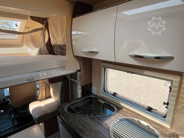 Halvintegreret autocamper CHALLENGER Birthday 46 - Hub/Einzelbetten -  -