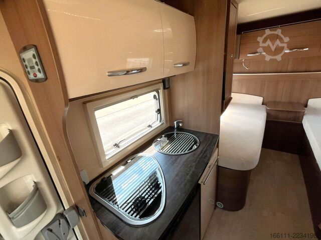 Halvintegreret autocamper CHALLENGER Birthday 46 - Hub/Einzelbetten -  -