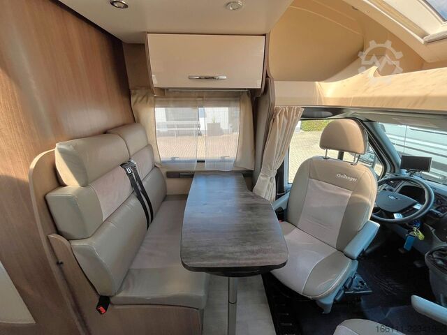 Halvintegreret autocamper CHALLENGER Birthday 46 - Hub/Einzelbetten -  -