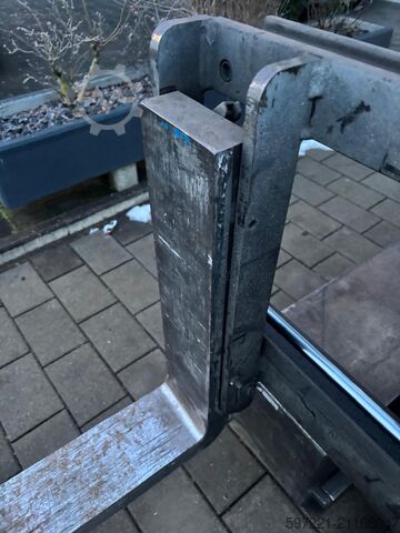 Τετραπλής κατεύθυνσης reachtrucks Jungheinrich ETV-Q 25 neue Batterie