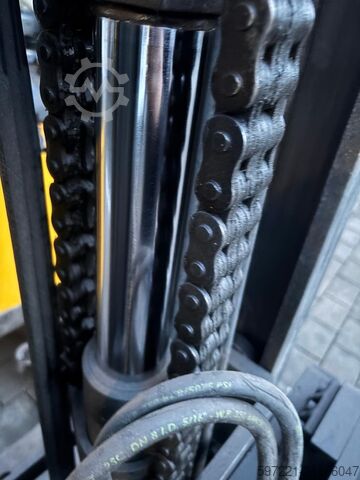 Τετραπλής κατεύθυνσης reachtrucks Jungheinrich ETV-Q 25 neue Batterie