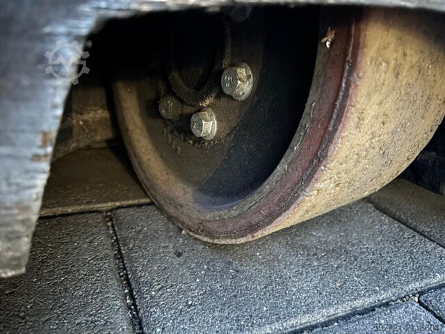 Τετραπλής κατεύθυνσης reachtrucks Jungheinrich ETV-Q 25 neue Batterie