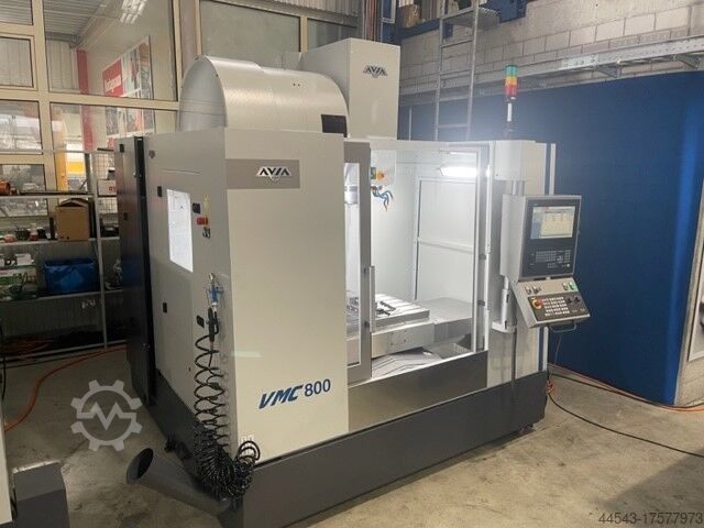 Centru de prelucrare AVIA VMC 800