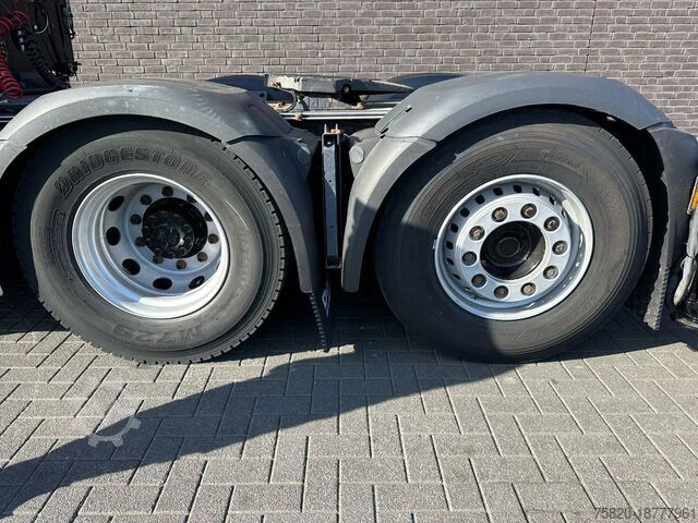 Vrachtwagen met kraan DAF CF 85 410 6X2 + HIAB 422EP-5 HIPRO TREKKER/SATT...
