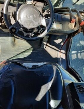 Front fork lift Manitou MI 25 D 2,5 t Diesel