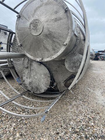 4 x 70 m³ flour silos made of aluminium Zeppelin 