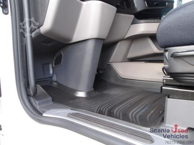 Volume tractor unit Scania R460 EB - MEGA EDiTiON - HIGHLINE - ACC - 2x TANKs