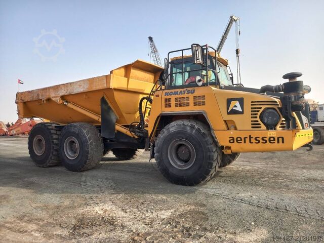 Dumper Komatsu HM400-3R (4 pcs available in Abu Dhabi)