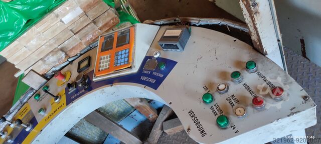 Serração de fita Lindnerwerk BS 220 H