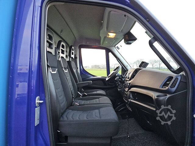 Suitcase IVECO DAILY 70 CNG AIRCO LAADKLEP
