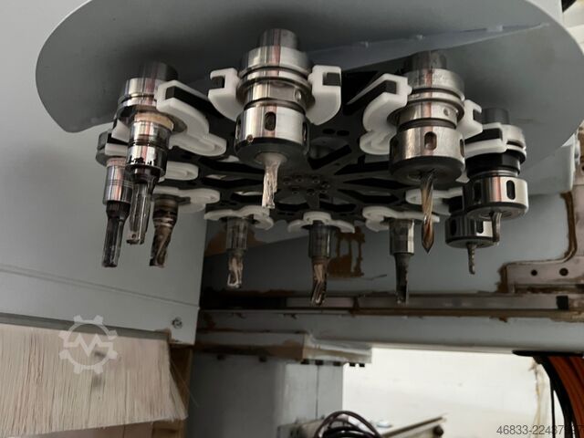 Centre d'usinage Homag BAZ 211 Venture 21L