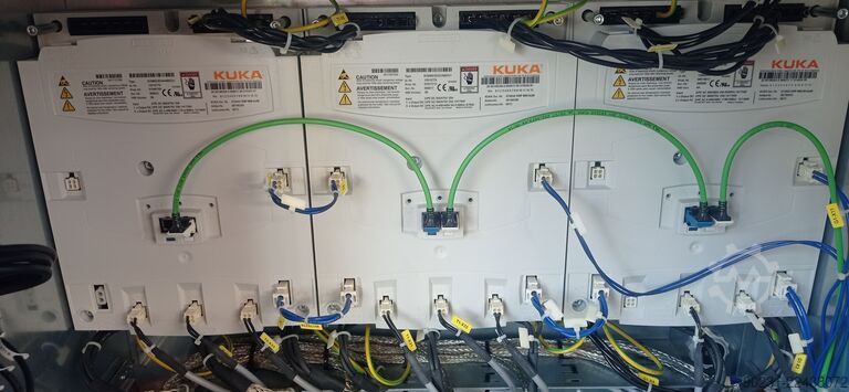 Robot industriel KUKA KRC4 KR 270 R2700 ULTRA REFURBISHED