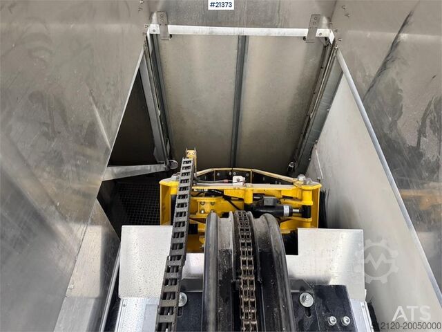 DAF LF260 shredder lastbil. 37.000 km! Skal ses! DAF LF260 Shredder Truck. 37,000 km! Must See!