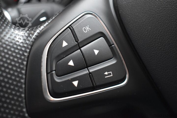 Κλειστό βαν MERCEDES-BENZ Vito Kasten 116 CDI 4x4 lang Autom. Navi PDC