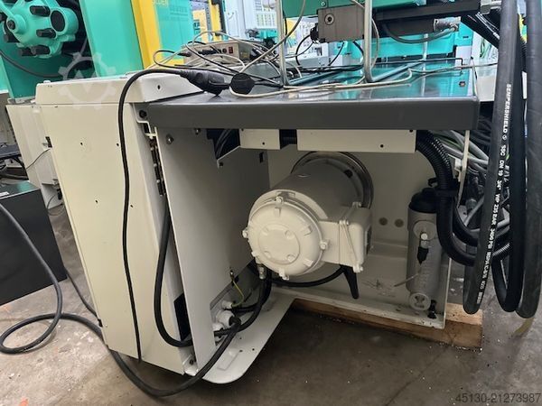 Spuitgietmachine Arburg 270C 400-70 e²