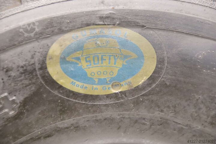 Solid rubber tire with rim Gumasol Softy 4.00-4