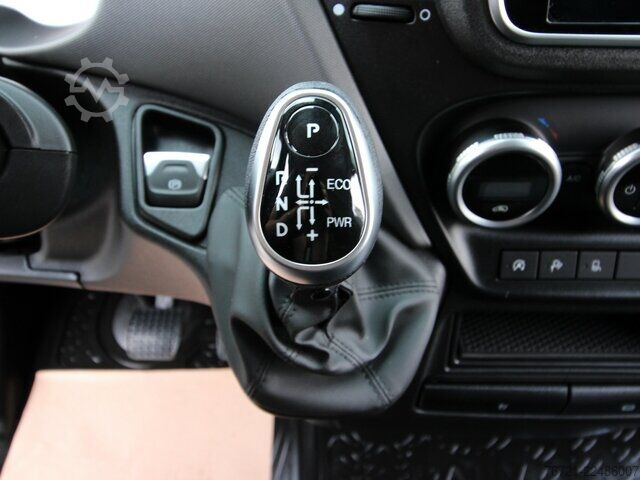 Bestelwagen Iveco Daily 35 S 16 Hi-Matic 2.3 NAVI+LED+KAMERA+270°TÜREN+ACC