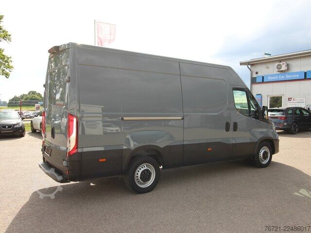 Bestelwagen Iveco Daily 35 S 16 Hi-Matic 2.3 NAVI+LED+KAMERA+270°TÜREN+ACC